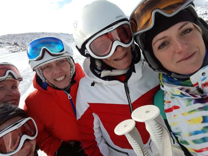 51832427_399747780788528_8133250109530963968_n