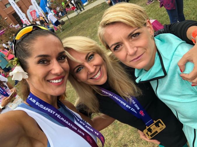 70140612_365592417718209_2209603555298377728_n